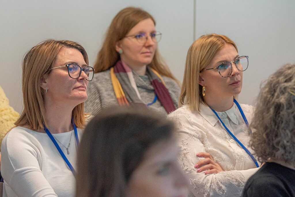 skrivni-svet-avtizma-2026-9